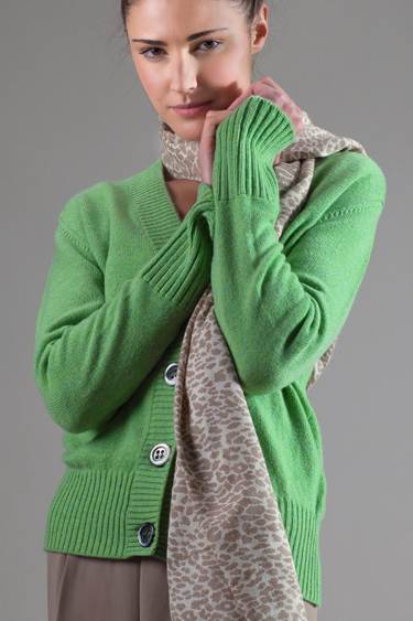 Peter Scott Knitwear Irish Aran Womens Wool Cable Knit Zip Cardigan with Hood - Hoody